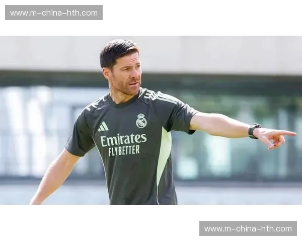 阿隆索执教皇马七个月下课，胜率70.6%难敌关键战失利