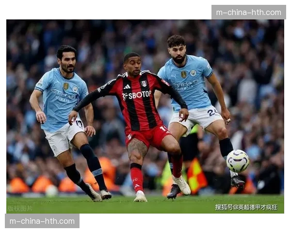 战术观察：越来越多英超球队采用“逆足边锋”战术，旨在内切而非传中